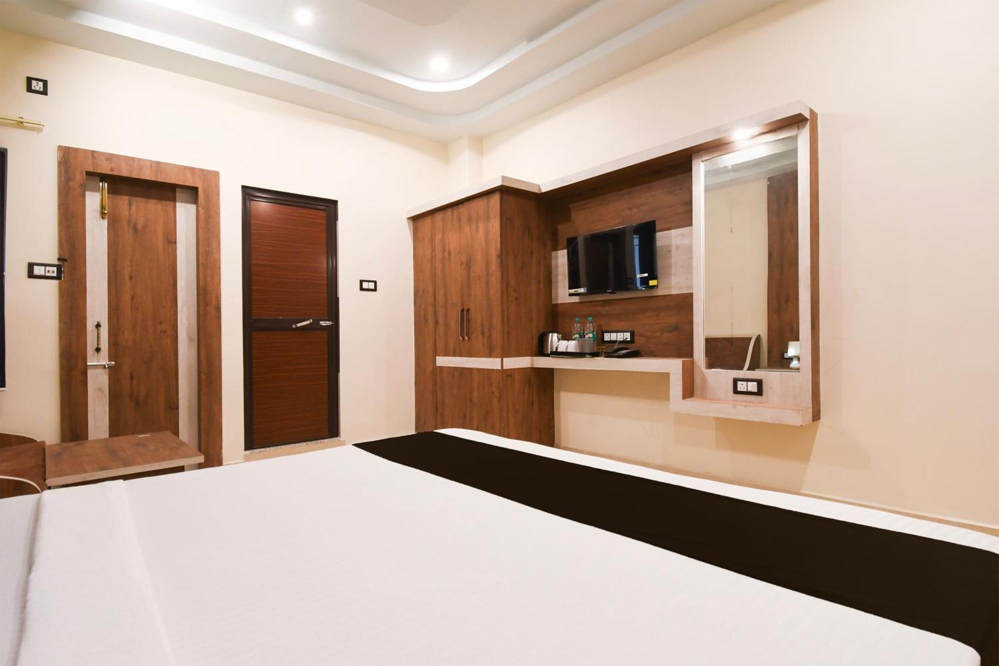 Hotel O Nilmadhab International 塔拉皮斯 外观 照片